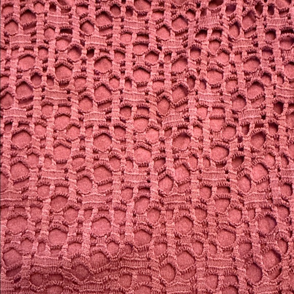 LOFT Outlet Maroon Burgundy Textured Sleeveless Tank Top Woman's Medium - Picture 8 of 13